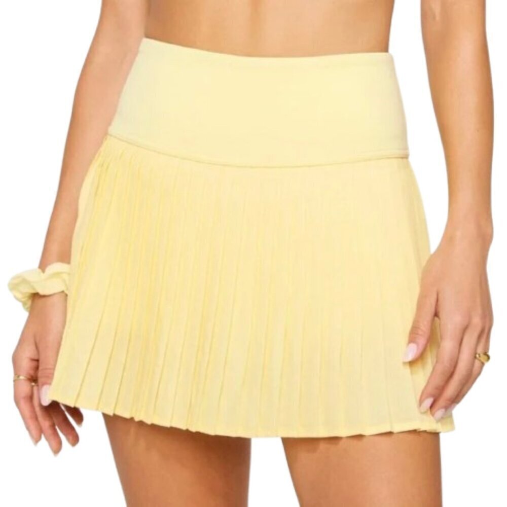 Women's L Fabletics Light Yellow Hot Shot Pleated Skirt